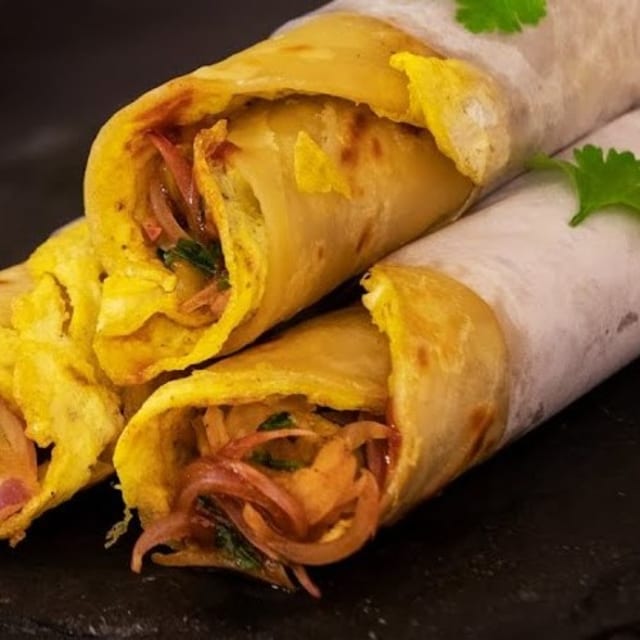 Egg Kati Roll.
