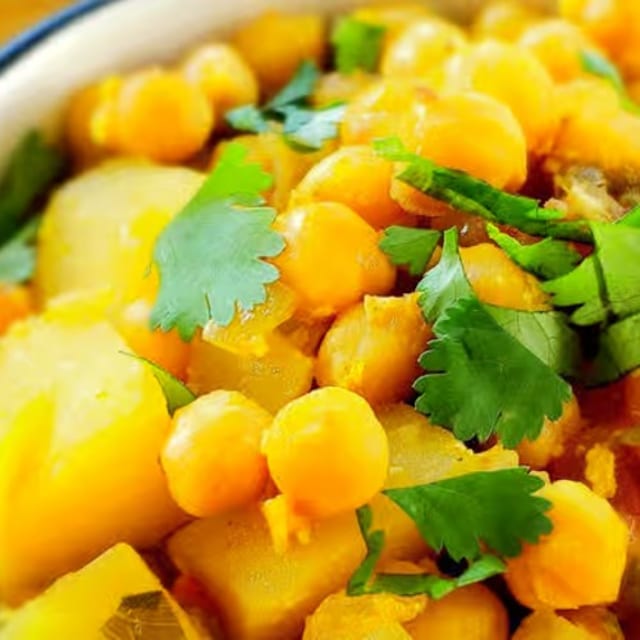 Chana Masala (Chole).
